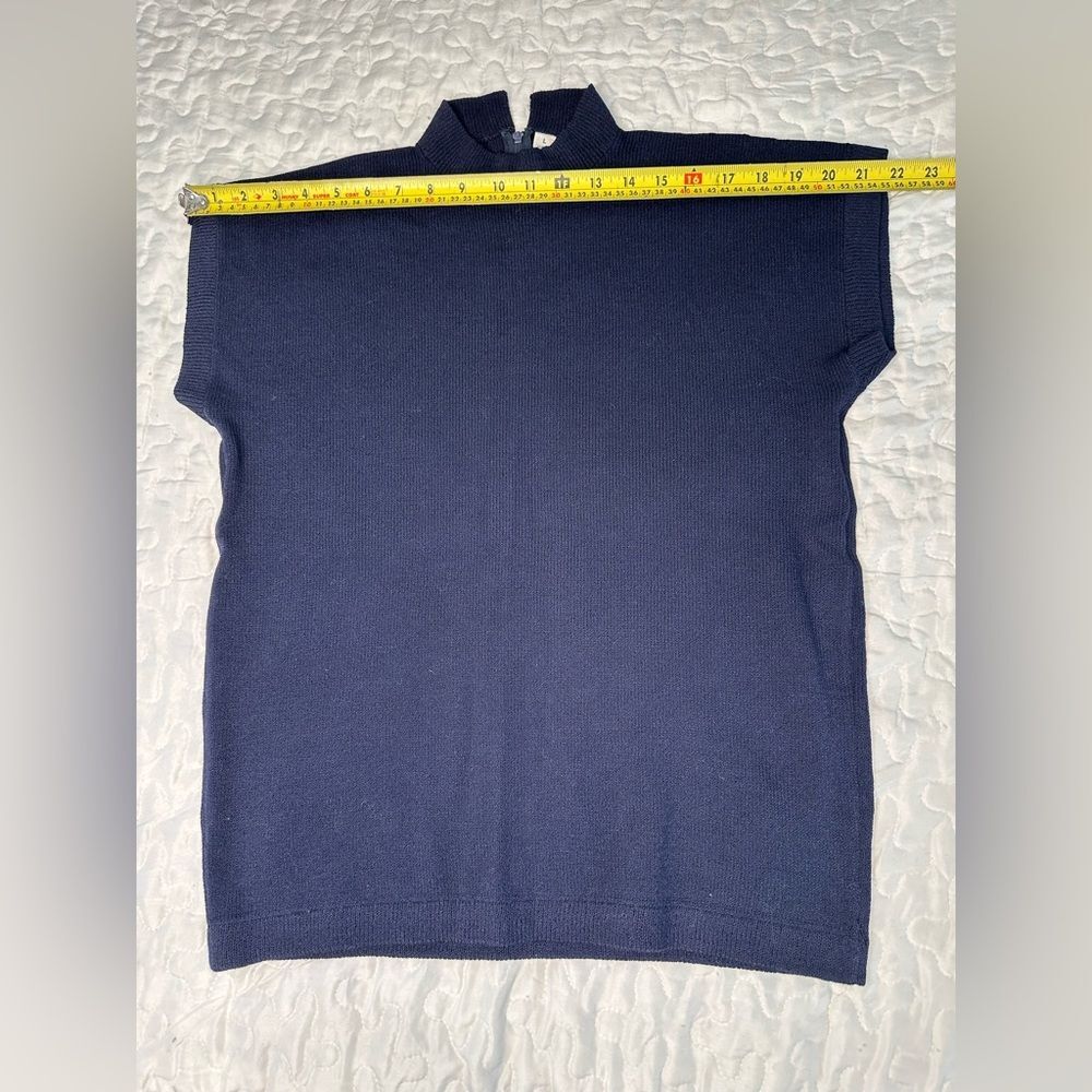Vintage St. John Sport Navy Knit Mock Neck Zip Back Top 90s Minimalist Large - Picture 8 of 10